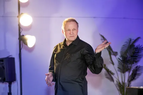 Афиша: Мировые кинохиты на рояле в стиле джаз в Санкт-Петербурге 30 августа 2026