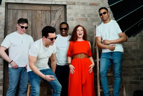Афиша: Нина Янтарная & The Band в Москве 30 августа 2026