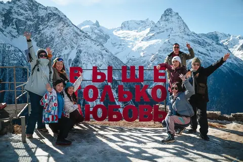 Афиша: Домбай — в мини-группе. Гум-баши, Сырные пещеры, древний храм в Пятигорске 10 июля 2026