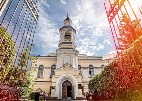 Афиша: Экскурсия по выставке «Эпоха камня на территории Томско-Нарымского Приобья» в Томске 16 июля 2026