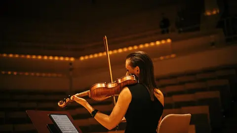 Афиша: Simple Music Ensemble. Людовико Эйнауди в Москве 12 июля 2026