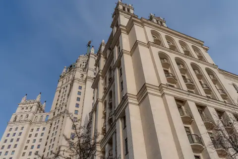 Афиша: Высотка на Котельнической набережной в Москве 11 июля 2026