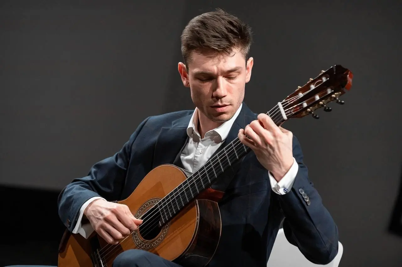 Егор Свеженцев. Вечер музыки для гитары